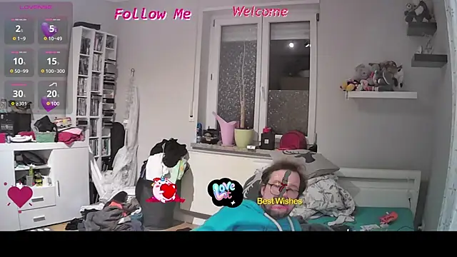 larsgessner30 online show from October 2025 07:03:02 PM