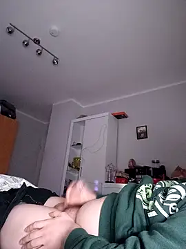 larsgessner30 online show from December 2025 02:17:02 AM