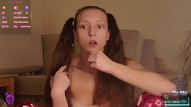 Milky flexy cat online show from November 2025 02:43:02 PM