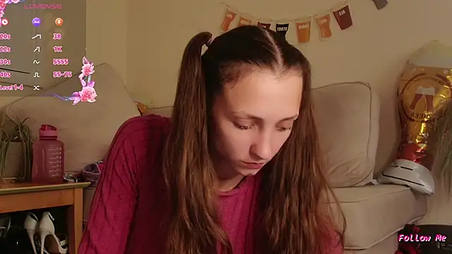 Milky flexy cat online show from September 2025 02:56:02 PM