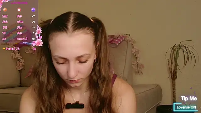 Milky flexy cat online show from May 2026 03:48:02 PM