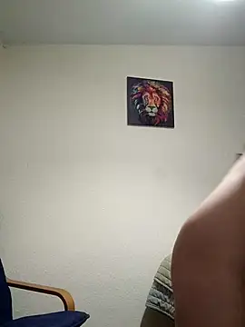 Milky flexy cat online show from March 2025 09:18:02 PM