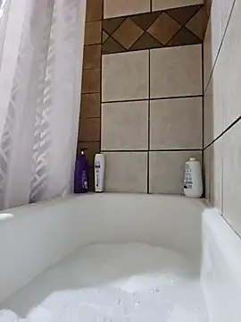 Paynted Lady online show from November 2025 04:38:02 AM