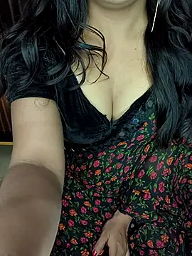 Snapshot of Tanvi-patil chatting on February 2025 05:04:02 PM Tanvi-patil online show from February 2025 05:04:02 PM