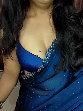 Snapshot of Tanvi-patil chatting on February 2025 04:07:01 PM Tanvi-patil online show from February 2025 04:07:01 PM