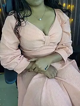 Snapshot of Tanvi-patil chatting on February 2025 07:10:01 AM Tanvi-patil online show from February 2025 07:10:01 AM