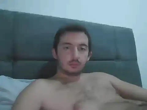 laynufff online show from November 2025 05:17:02 PM