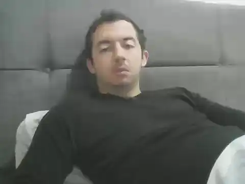 laynufff online show from November 2025 05:22:02 AM