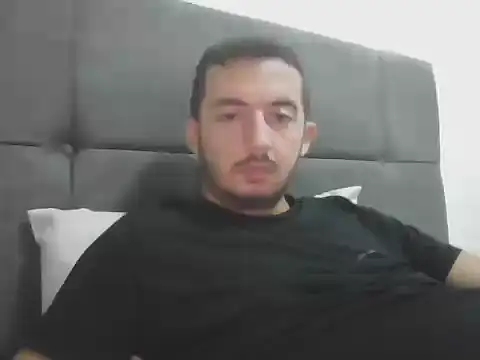 laynufff online show from October 2025 05:14:02 PM