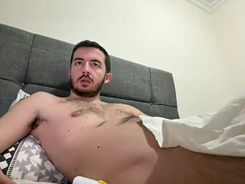 laynufff online show from April 2026 05:27:01 PM