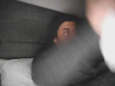 laynufff online show from December 2025 08:04:02 PM