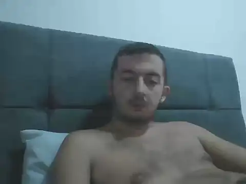 laynufff online show from September 2025 05:41:02 PM