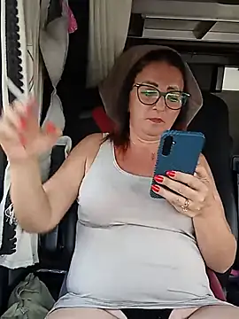 Snapshot of cuplubijoanna chatting on July 2026 05:09:02 PM cuplubijoanna online show from July 2026 05:09:02 PM