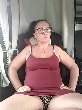 Snapshot of cuplubijoanna chatting on September 2025 10:21:02 AM cuplubijoanna online show from September 2025 10:21:02 AM