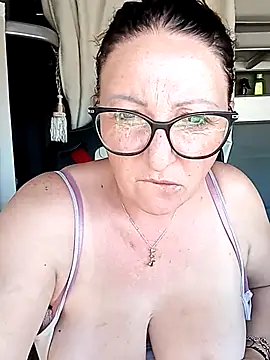 cuplubijoanna online show from November 2025 01:47:02 PM