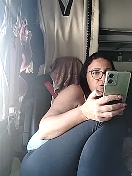 cuplubijoanna online show from November 2025 10:41:02 AM