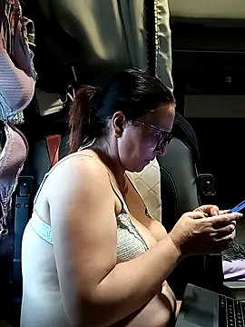 cuplubijoanna online show from November 2025 04:24:01 PM