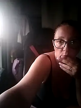 Snapshot of cuplubijoanna chatting on June 2026 08:17:02 PM cuplubijoanna online show from June 2026 08:17:02 PM