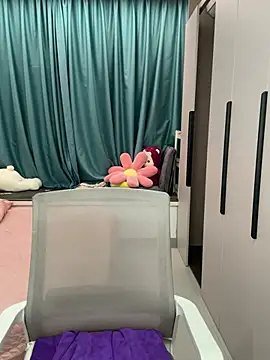 palzkybi123 online show from February 2026 02:39:01 PM