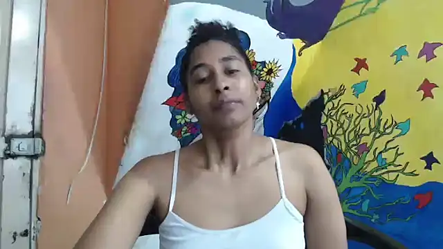 yohatinelly07 online show from February 2026 08:15:02 PM