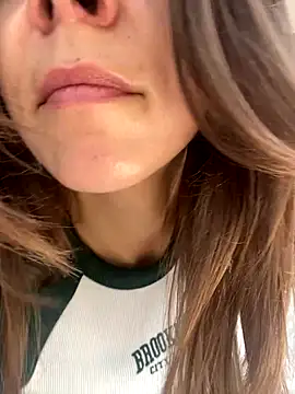 JuicyFruits93 online show from January 2026 05:22:01 AM