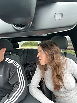 JuicyFruits93 online show from February 2026 11:32:01 AM