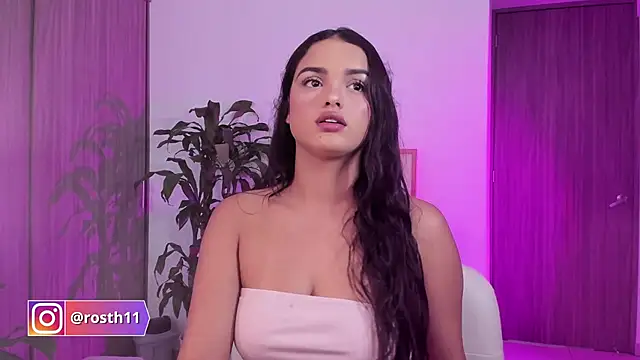 rossth1 online show from October 2025 07:16:02 PM