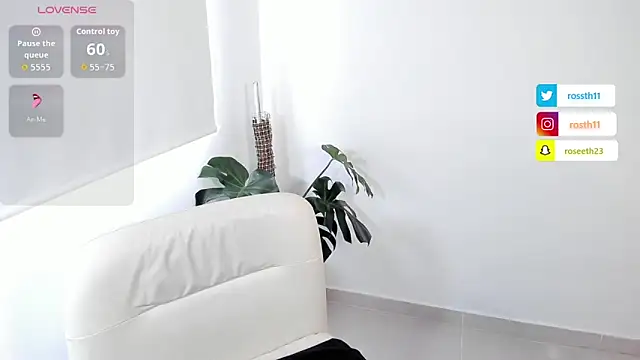 rossth1 online show from March 2026 06:41:01 PM