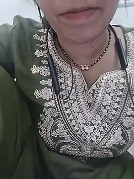 Snapshot of Simaran_bhabhi chatting on July 2026 05:47:01 AM Simaran bhabhi online show from July 2026 05:47:01 AM