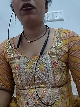 Snapshot of Simaran_bhabhi chatting on June 2026 12:33:02 AM Simaran bhabhi online show from June 2026 12:33:02 AM