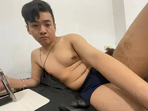 Snapshot of Adam_XDZ chatting on April 2026 09:22:01 AM Adam XDZ online show from April 2026 09:22:01 AM