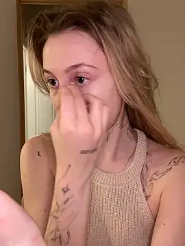 meanexx online show from December 2025 12:30:03 PM