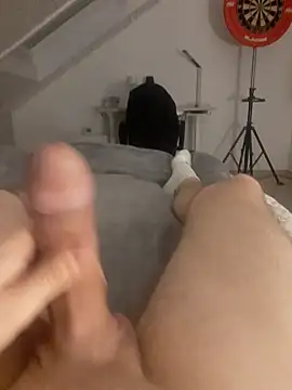 Snapshot of passion4it5 chatting on February 2026 07:02:02 PM passion4it5 online show from February 2026 07:02:02 PM