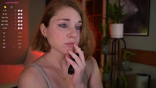 Snapshot of Your_phobia chatting on November 2025 07:07:02 PM Your phobia online show from November 2025 07:07:02 PM