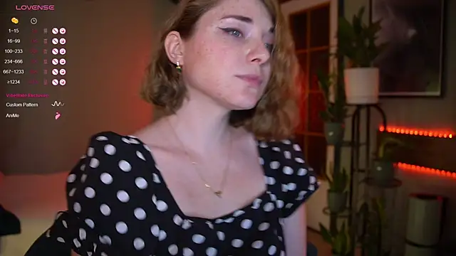 Snapshot of Your_phobia chatting on November 2025 07:08:01 PM Your phobia online show from November 2025 07:08:01 PM