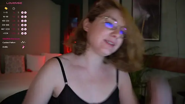 Snapshot of Your_phobia chatting on October 2025 11:17:02 PM Your phobia online show from October 2025 11:17:02 PM