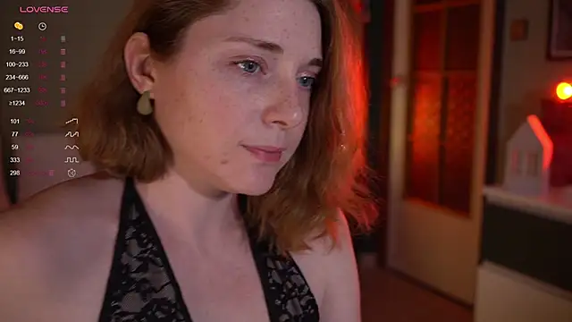 Snapshot of Your_phobia chatting on December 2025 08:39:01 PM Your phobia online show from December 2025 08:39:01 PM