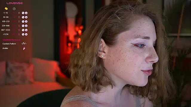 Snapshot of Your_phobia chatting on October 2025 10:10:01 PM Your phobia online show from October 2025 10:10:01 PM