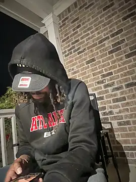 1BeautyN1Beast online show from February 2026 01:05:01 AM