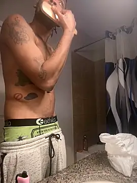 1BeautyN1Beast online show from December 2025 02:15:02 PM