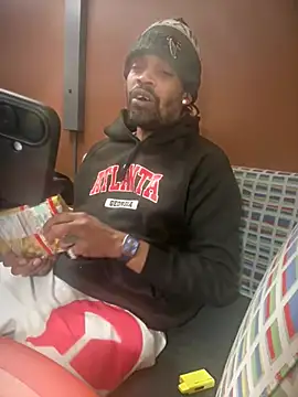 1BeautyN1Beast online show from January 2026 02:29:01 AM