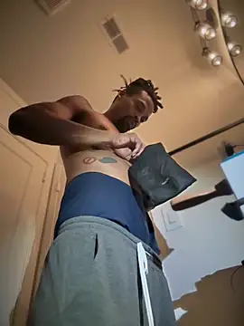 1BeautyN1Beast online show from February 2026 08:09:01 PM