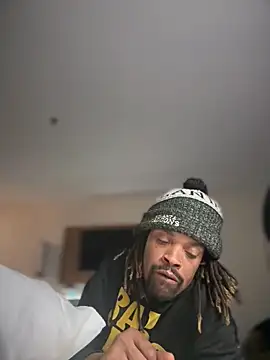 1BeautyN1Beast online show from March 2026 05:08:02 AM