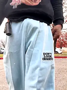 1BeautyN1Beast online show from November 2025 01:59:02 PM