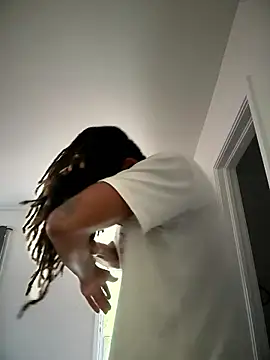 1BeautyN1Beast online show from January 2026 03:18:02 PM