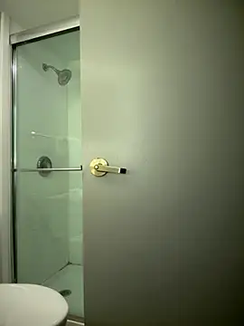 1BeautyN1Beast online show from January 2026 02:23:01 PM