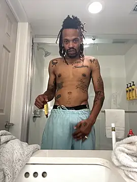 1BeautyN1Beast online show from November 2025 01:15:02 PM