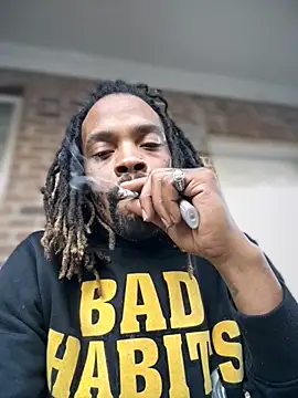 1BeautyN1Beast online show from November 2025 08:31:02 PM