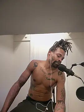 1BeautyN1Beast online show from February 2026 04:19:01 PM