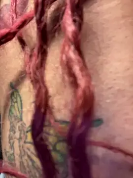 Shuggabutt online show from December 2025 04:20:02 PM